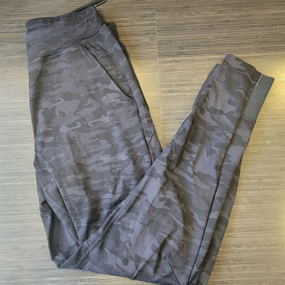 Alphalete Pro Elite Joggers - Picture 4 of 4